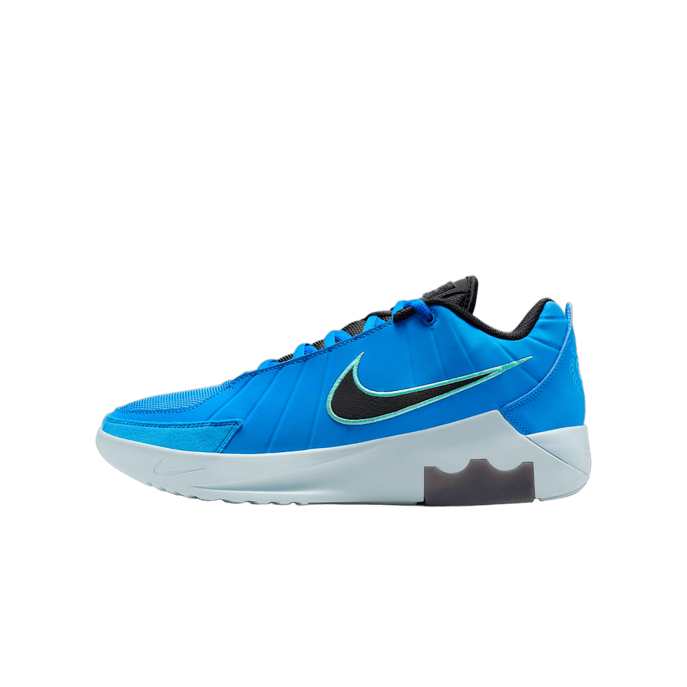 LeBron Witness 9