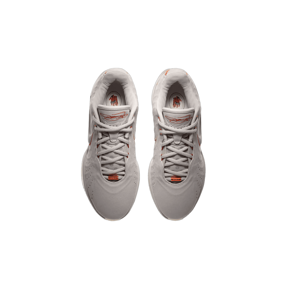 LeBron 21