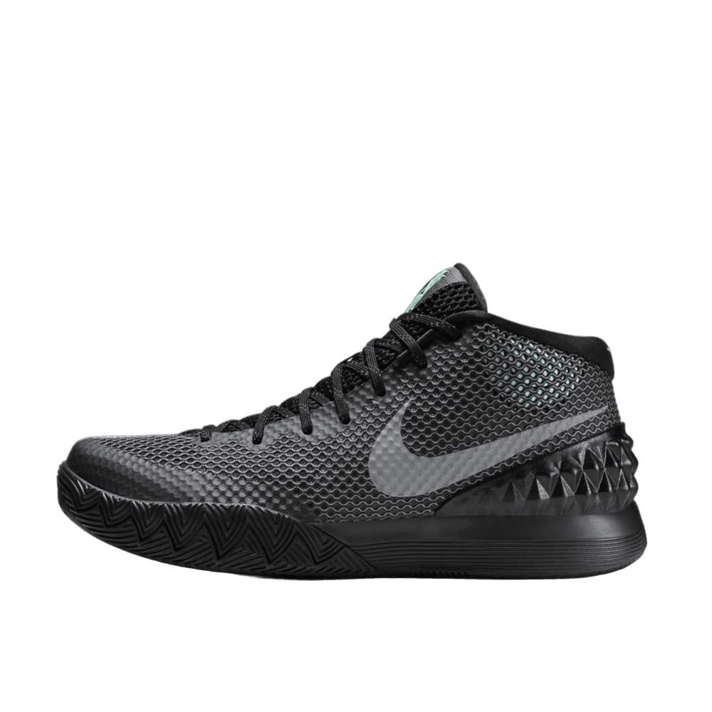 Kyrie 1